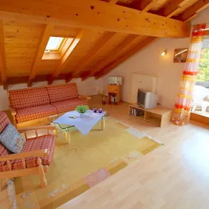  Apartment Solinda